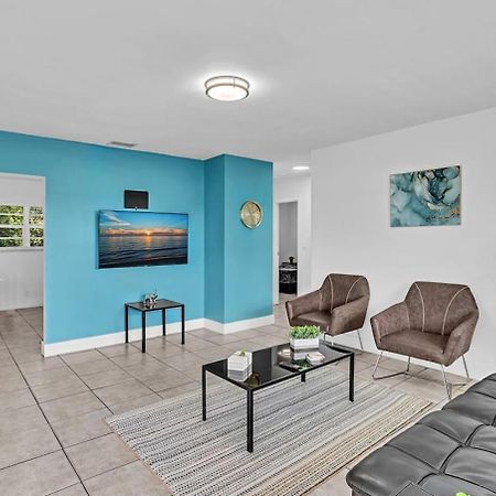 Modern 2Br Oasis Mins To Beach & Casino Db2 Dania Beach Zewnętrze zdjęcie