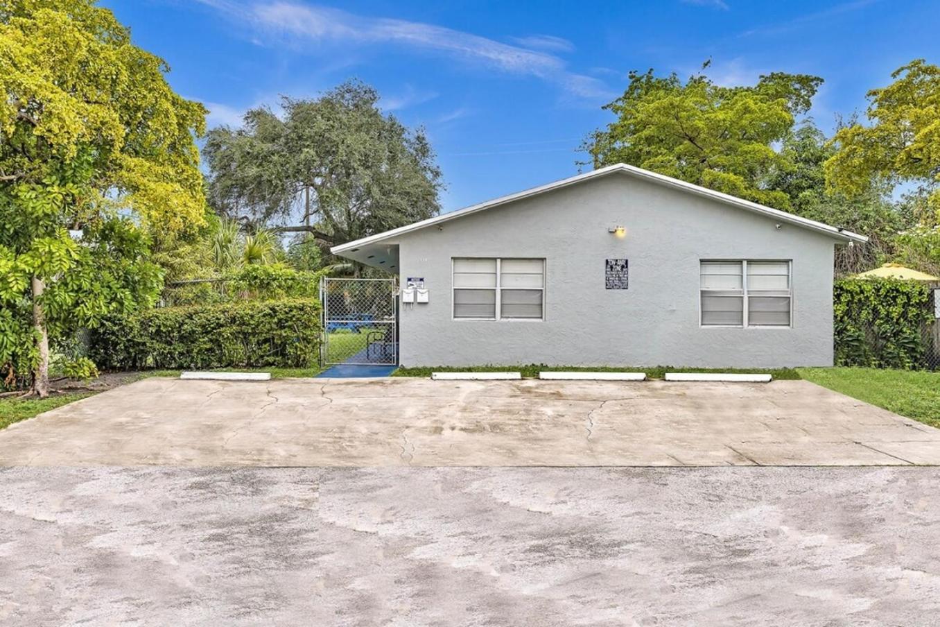 Modern 2Br Oasis Mins To Beach & Casino Db2 Dania Beach Zewnętrze zdjęcie