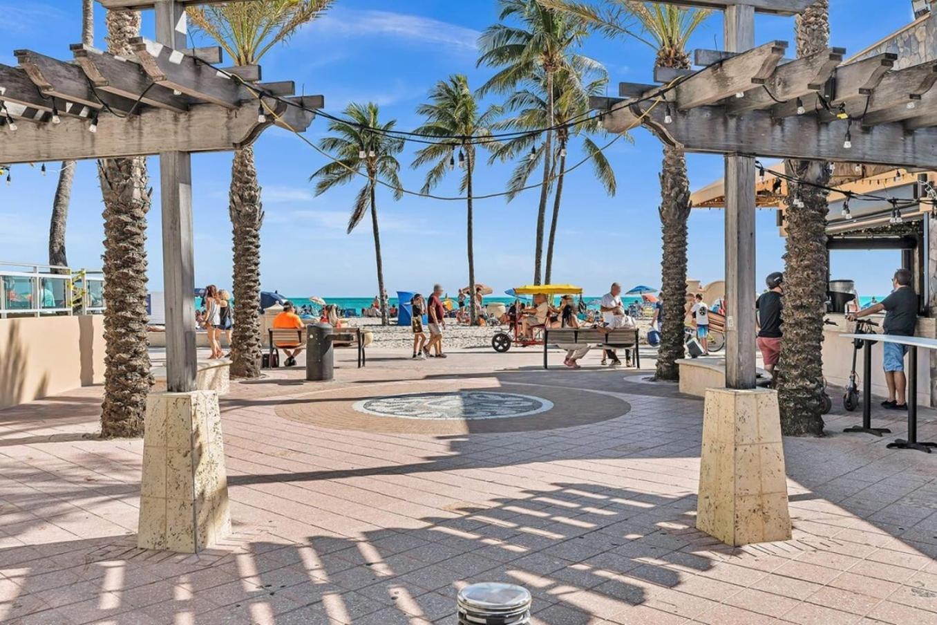Modern 2Br Oasis Mins To Beach & Casino Db2 Dania Beach Zewnętrze zdjęcie